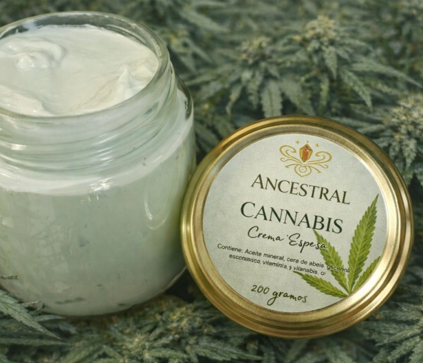 crema espesa facial cannabis